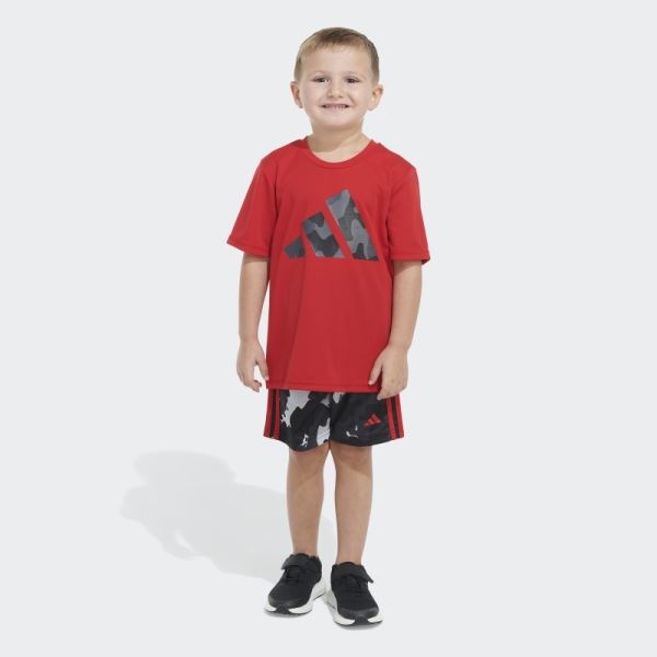 POLY TEE CAMO AOP SHORT Scarlet Adidas