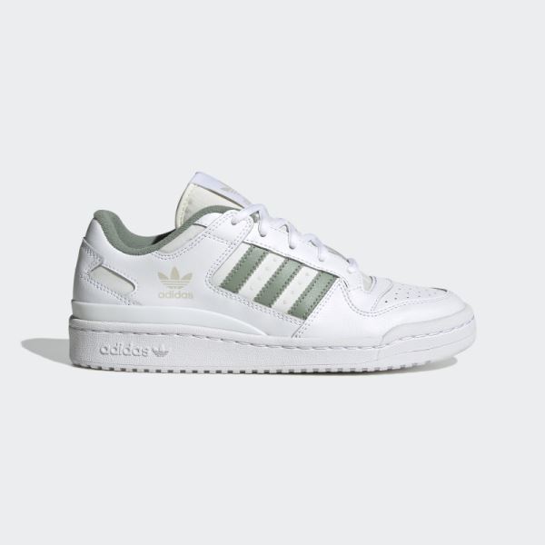 Stylish White Adidas Forum Low Classic Shoes