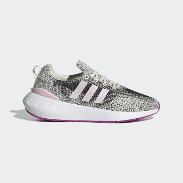 Pink Adidas Swift Run 22 Shoes