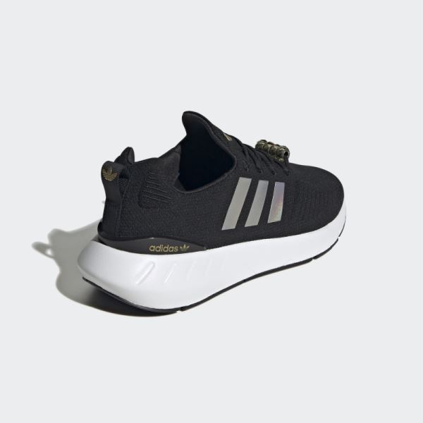 Adidas Swift Run 22 Shoes Gold Metallic