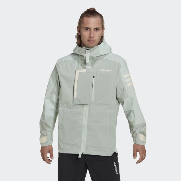 TERREX XPLORIC RAIN.RDY HIKING JACKET Adidas Green