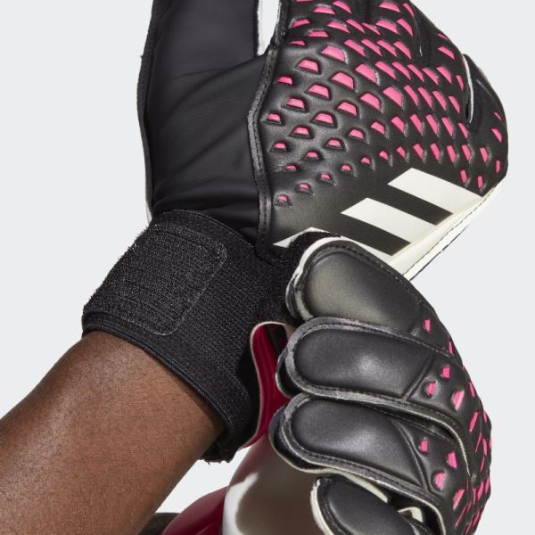 Black Predator Training Goalkeeper Gloves Adidas