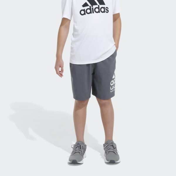 Medium Grey ESS WOVEN BOS SHORT Adidas