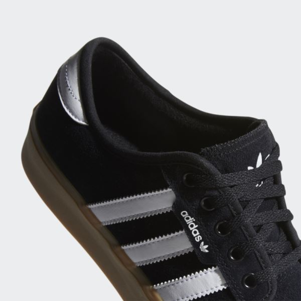 Adidas Black Seeley XT Shoes