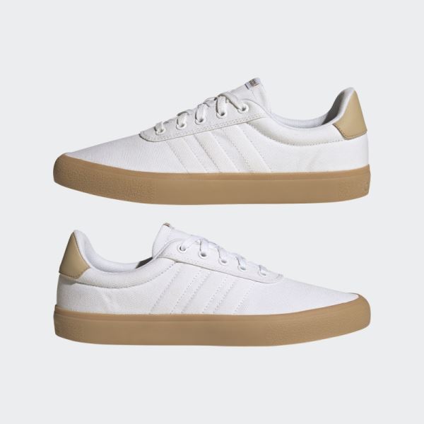 Vulc Raid3r Skateboarding Shoes Adidas White