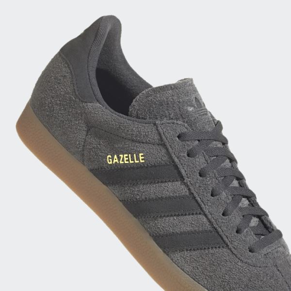 Adidas Gazelle Shoes Carbon