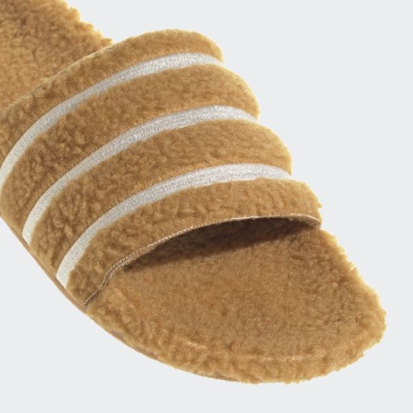 Adilette Slides Mesa Adidas