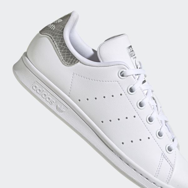 Stylish Silver Adidas Stan Smith Shoes