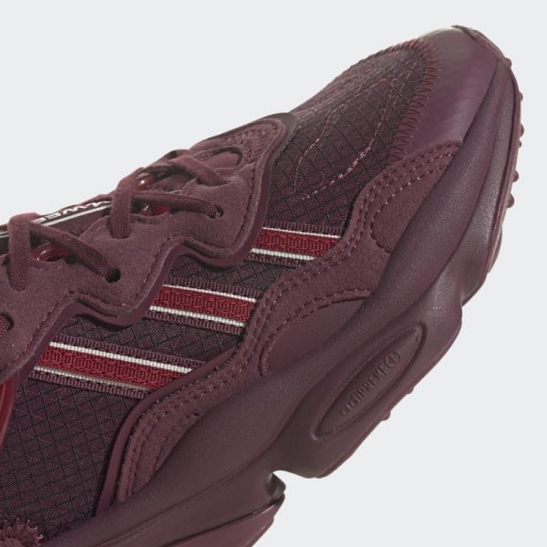 Adidas OZWEEGO Shoes Crimson