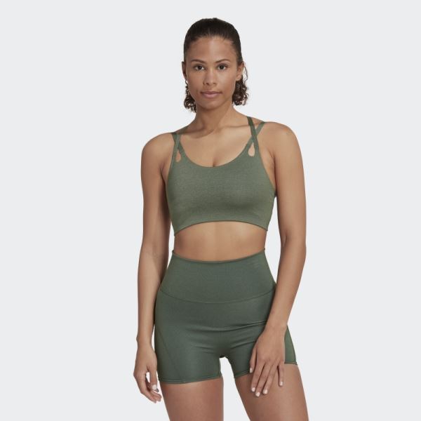 Yoga Luxe Studio Light-Support Fire Bra Green Oxide Adidas